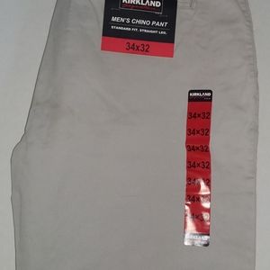 Kirkland Signature Men's Chino pant